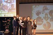   2015 